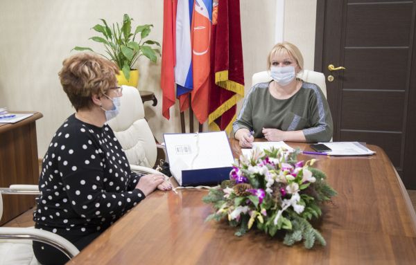 Председатель Совета депутатов городского округа Щёлково Елена Мокринской провела приём граждан. 