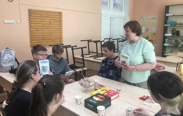 Депутат городского Совета Нина Егоркина встретилась с монинскими школьниками 