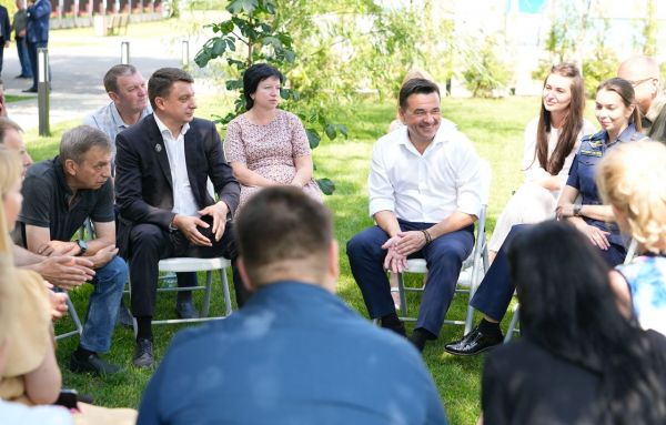 Губернатор Андрей Воробьёв провел встречу с общественниками городского округа Щёлково 