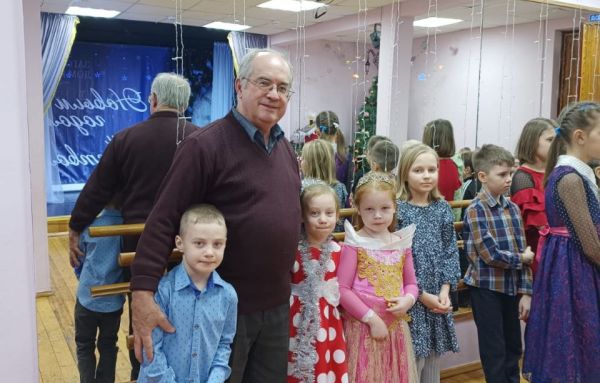 Праздничная программа для детей в ДК посёлка Загорянский